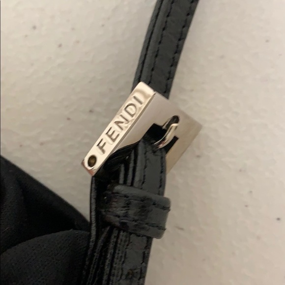 SOLD Black Fendi Shoulder Bag - Picture 3 of 10